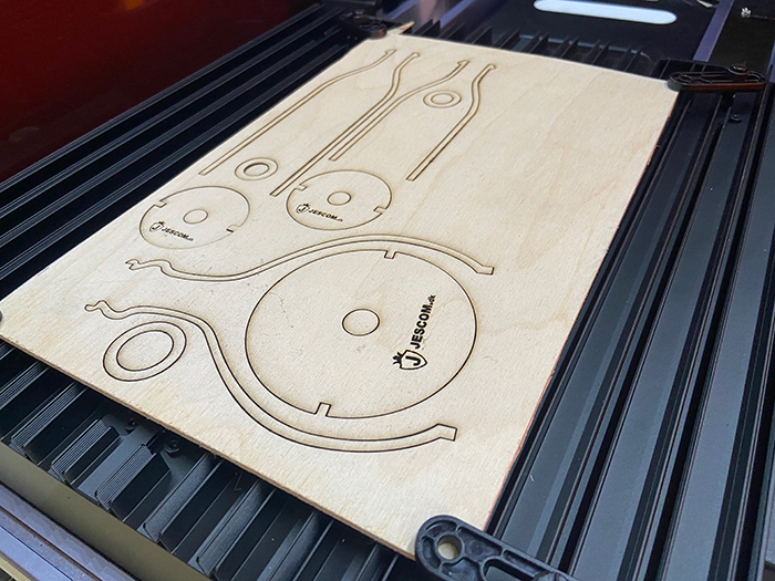 Krydsfiner laser udskåret